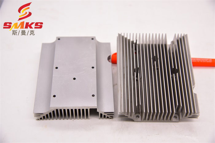  磨粒流<a href='http://m.xingqiuwz.cn' target='_blank'><u>微孔拋光機</u></a>