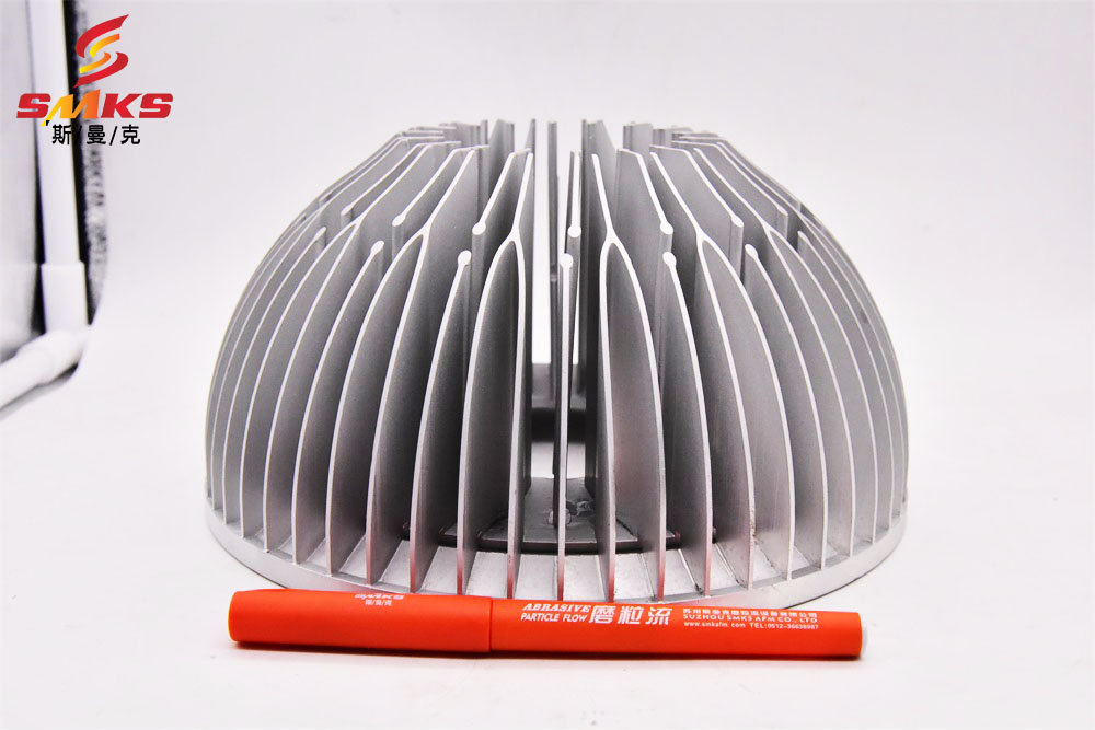 <a href='http://m.xingqiuwz.cn' target='_blank'><u>流體拋光機</u></a>