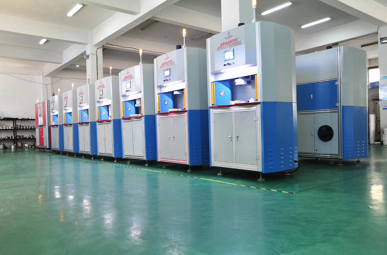 自動<a href='http://m.xingqiuwz.cn' target='_blank'><u>去毛刺機</u></a>